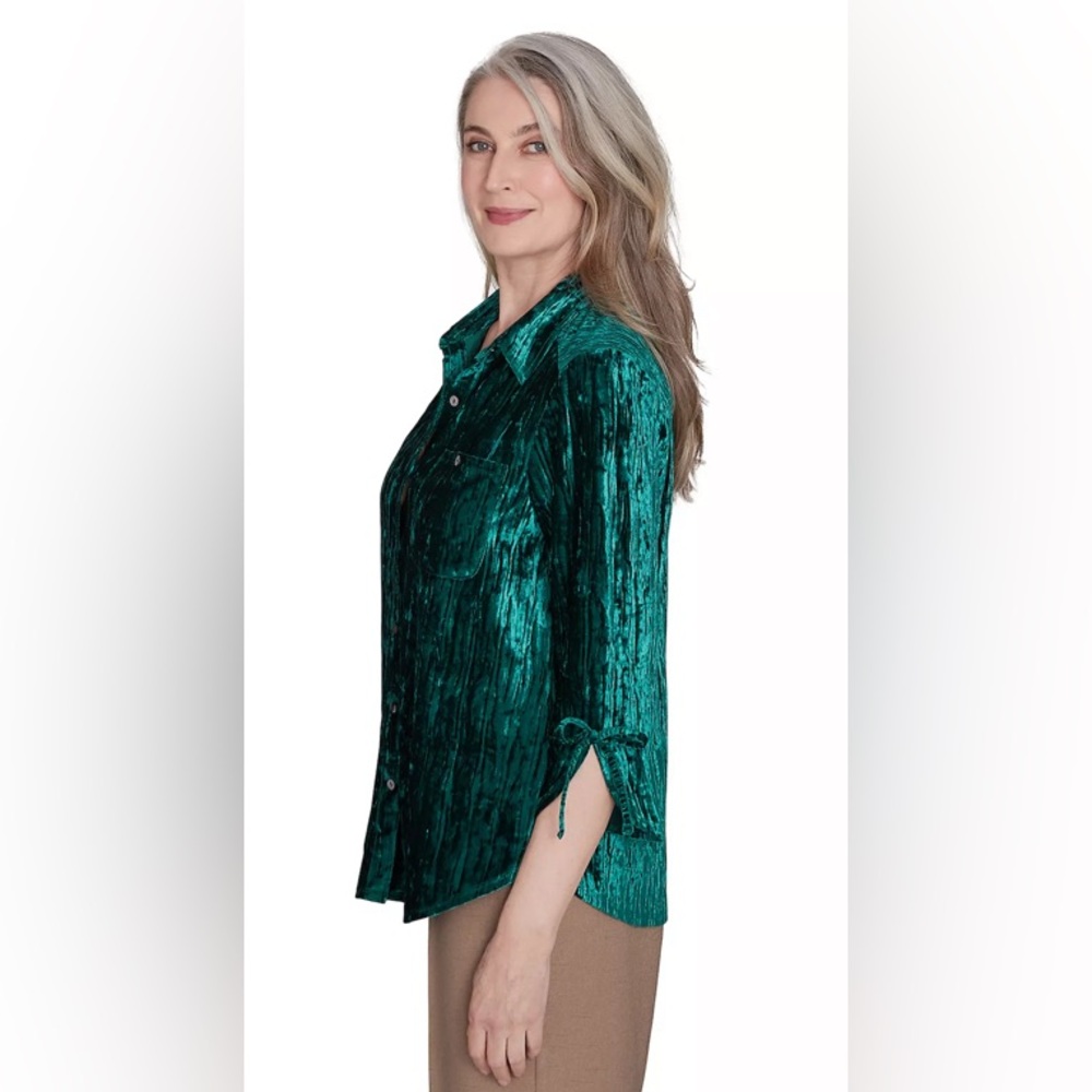 Alfred Dunner XL green crushed velvet button down shirt - Picture 3 of 7